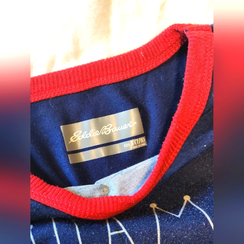 Eddie Bauer 2 Sets Blue and Red Pajama Set with Classic Design - Picture 6 of 8